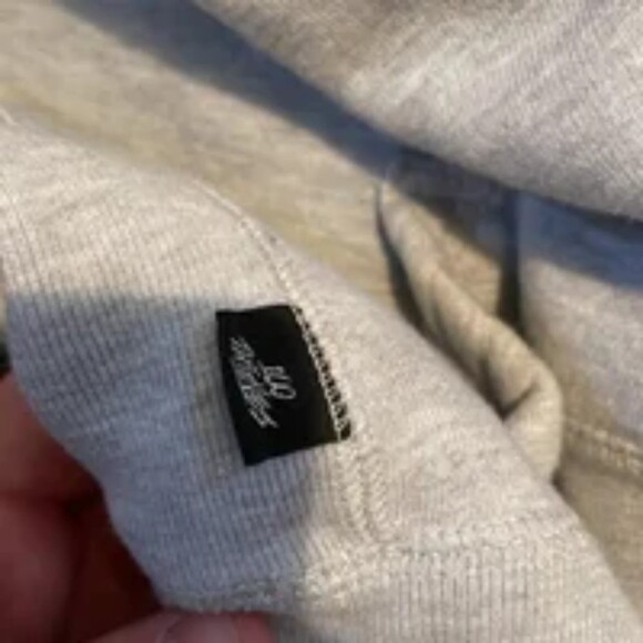 100 Thieves Gray Foundation Hoodie - Picture 7 of 7